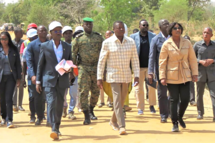 Faure Gnassingbé inspecte l’avancement du pont de la Kéran, un levier pour le développement local