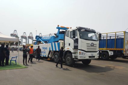 Transport routier : l’UNATROT renforce la sécurité avec deux camions grues