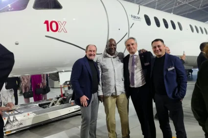 Aéronautique : Mahamadou Bonkoungou présent au lancement du Falcon 10X de Dassault Aviation