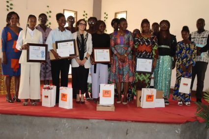 Quand l’IA redéfinit l’université : les Etudiantes de l’UK en débattent