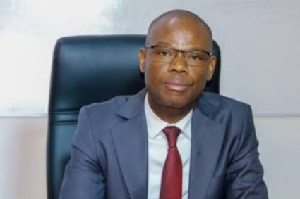 Université de Datcha : le Professeur Essohanam Batchana nommé premier président