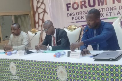Togo : Youth Awake mobilise les OSC autour de stratégies communes pour la paix et la cohésion sociale